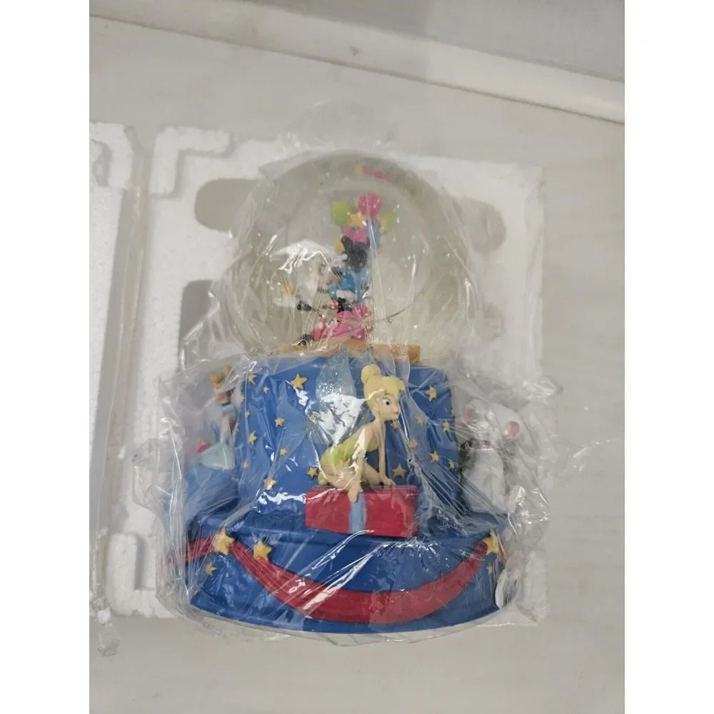 Walt Disney World‎ Walt's 100th Mickey & Minnie Mouse Music Box Snow Globe 2001
